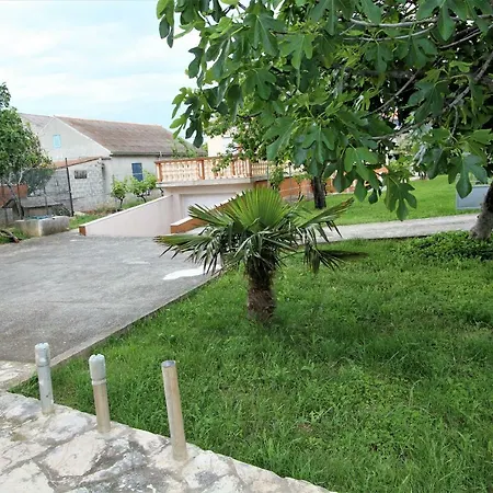 Ferienhaus Holiday House Violeta Zaton (Zadar)